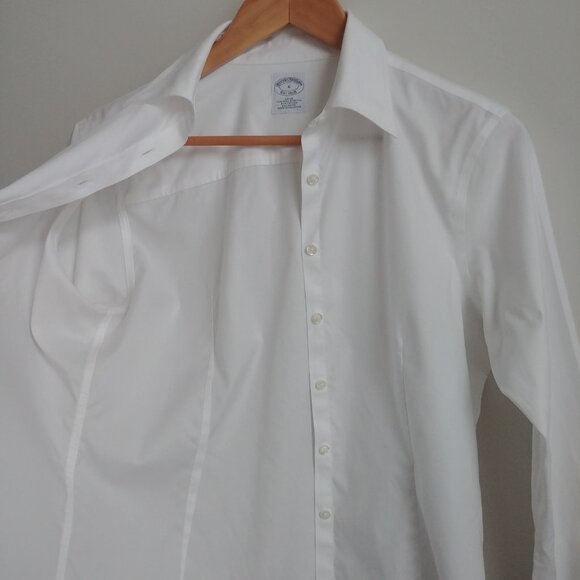Brooks Brother's Women's 6 white cotton fitted button down up shirt blouse - Picture 4 of 16